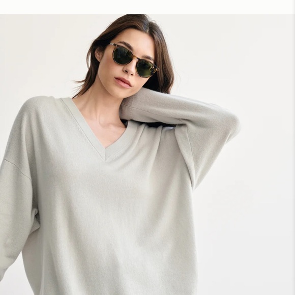 Jenni Kayne Cashmere Charlie V Neck Sweater in Ivory - Picture 5 of 5